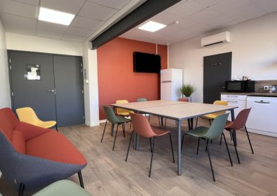 Espace cuisine et espace convivial