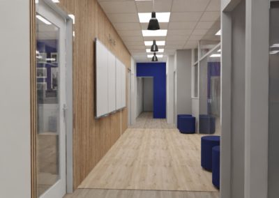 Espace pour debriefing avec les collaborateurs devant le bureau de direction avec assises et mur acoustqiue